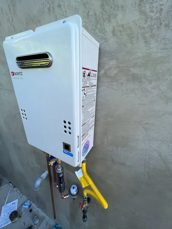 Tankless water heater installation for Valley Park homes